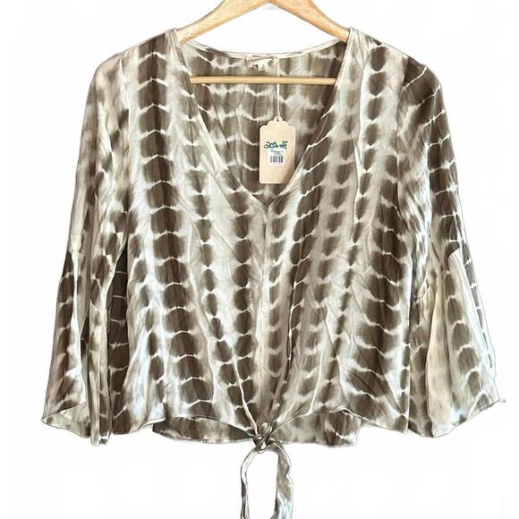 Hem & Thread Tops - NWT Hem & Thread Womens Top Small Tie Dye Olive Green Bell Sleeves Boho
